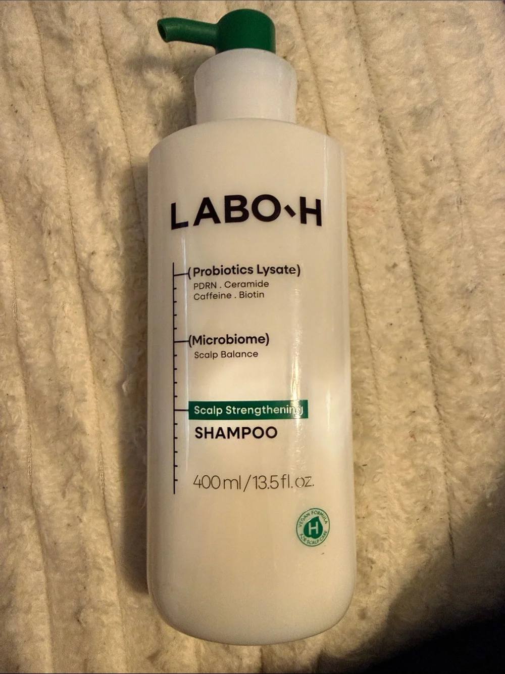 Scalp Strengthening Shampoo - White with Green Pump